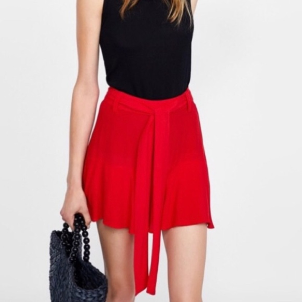 Zara red skort